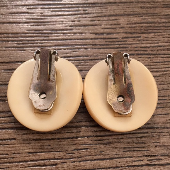 Vintage Pastel Colored Rhinestone Clip Earrings - Picture 5 of 8